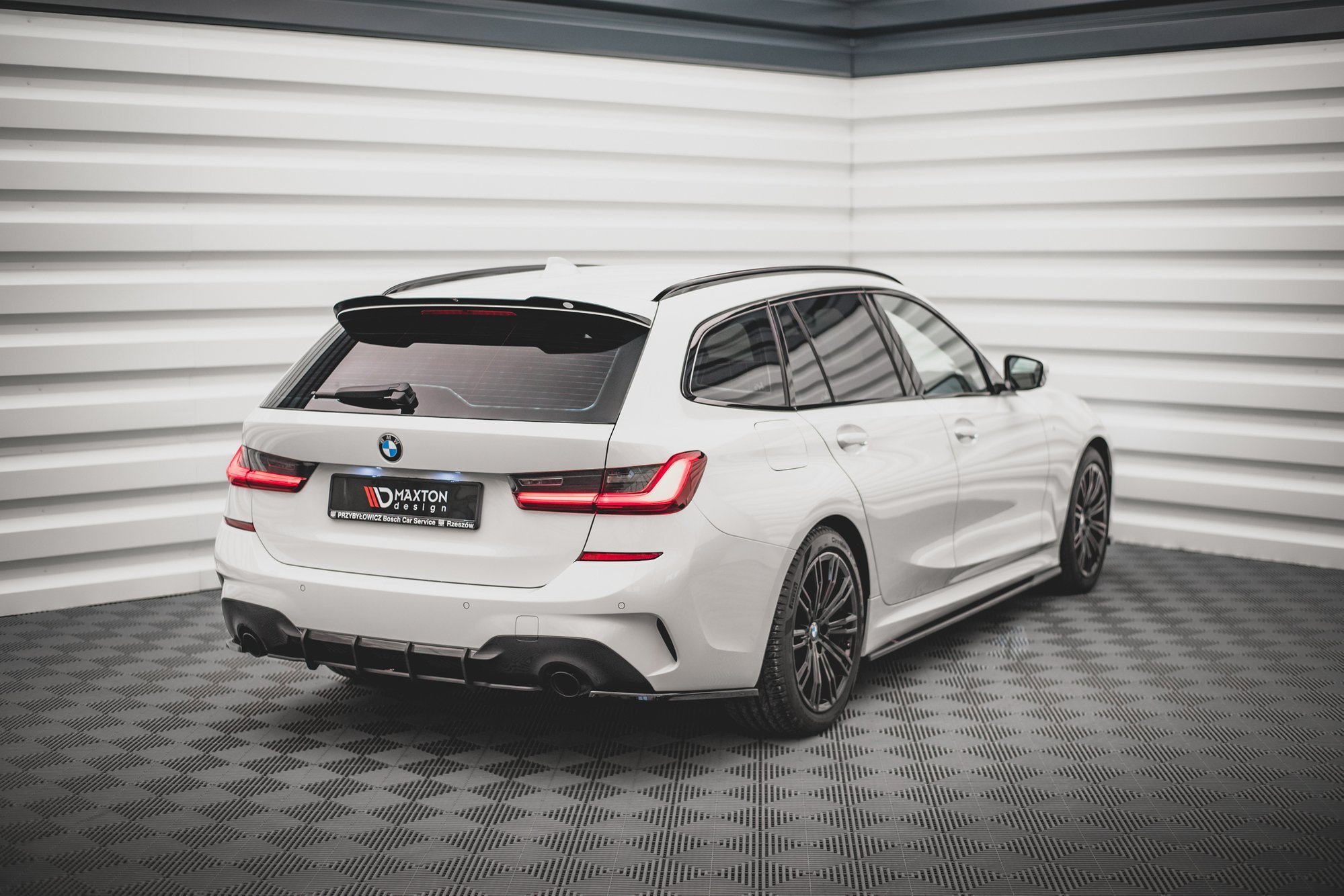 Street Pro Heckschürze Heck Ansatz Diffusor passend für BMW 3er G20 / G21 M-Paket rot