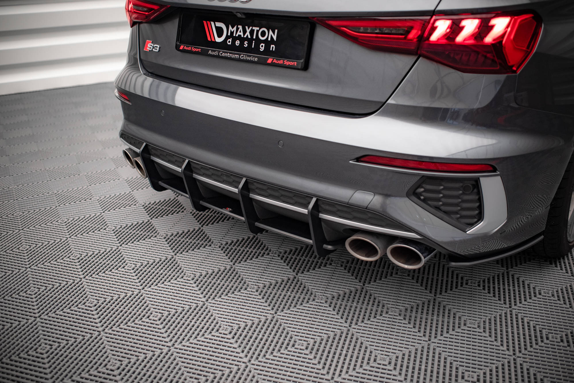 Street Pro Heckschürze Heck Ansatz Diffusor passend für Audi S3 Limousine 8Y
