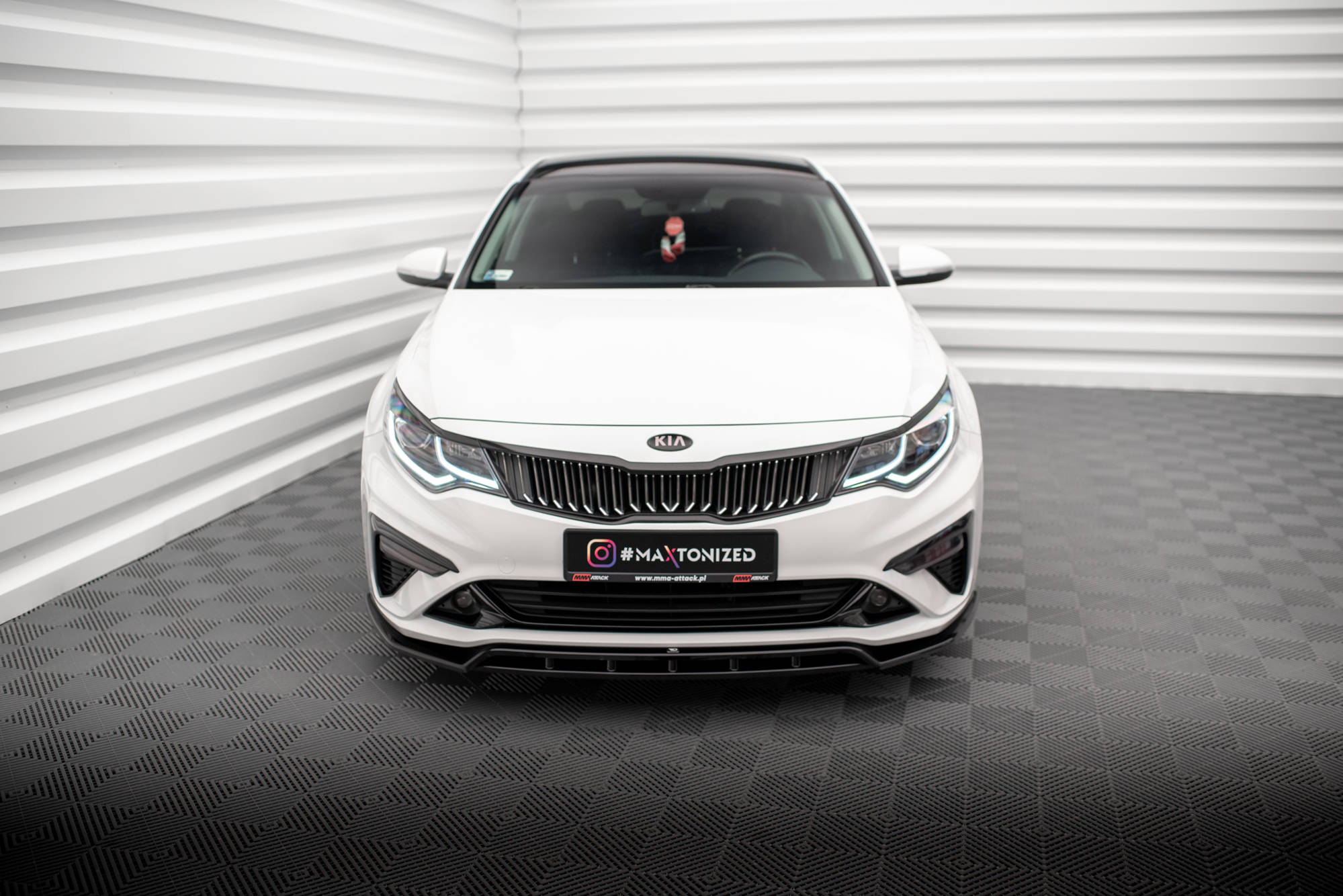 Street+ Spoilerlippe Front Ansatz V.1 passend für Kia Optima Mk4 FL schwarz Hochglanz