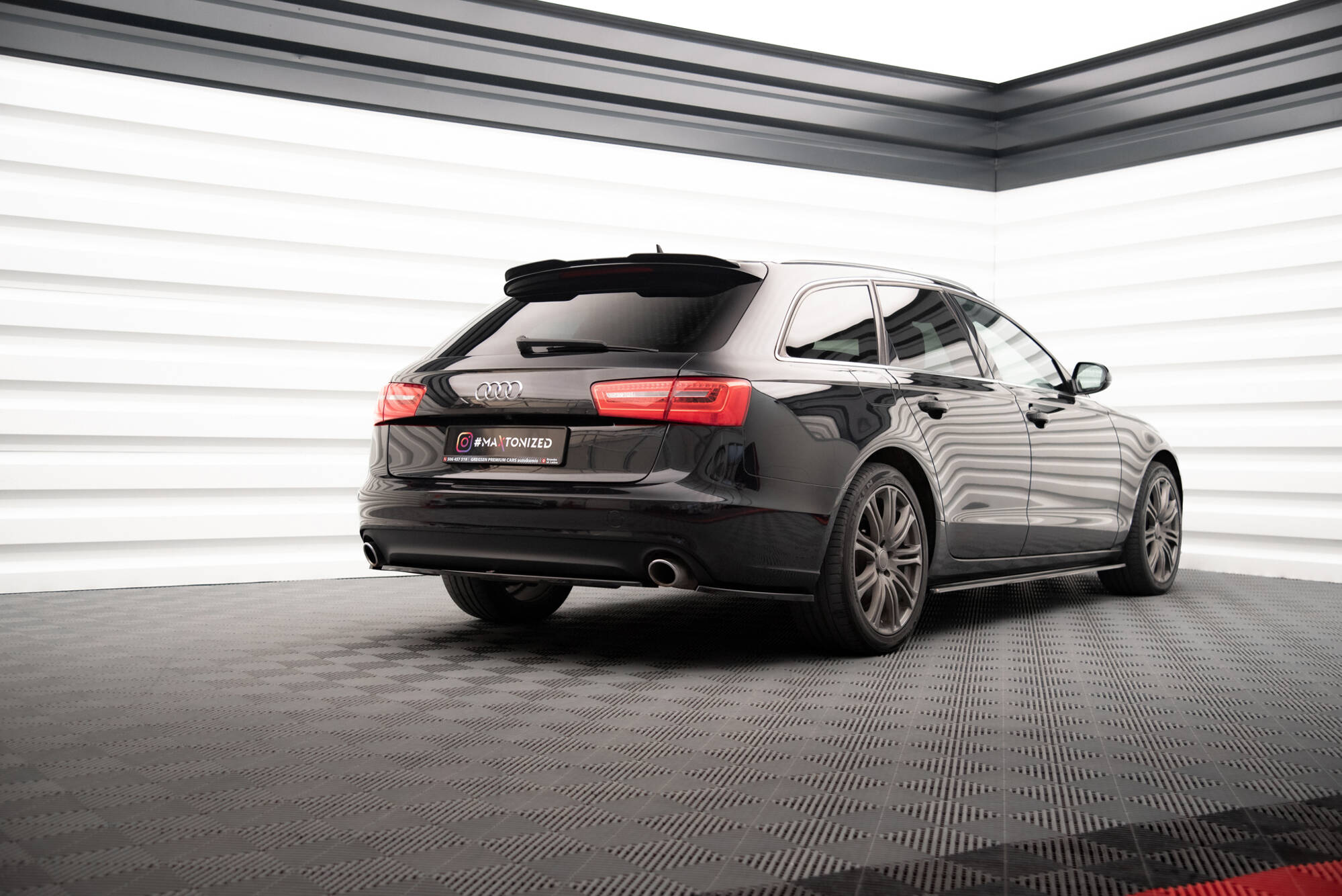 Street+ Heck Ansatz Flaps V.2 passend für Audi A6 Avant / Limousine C7 schwarz Hochglanz