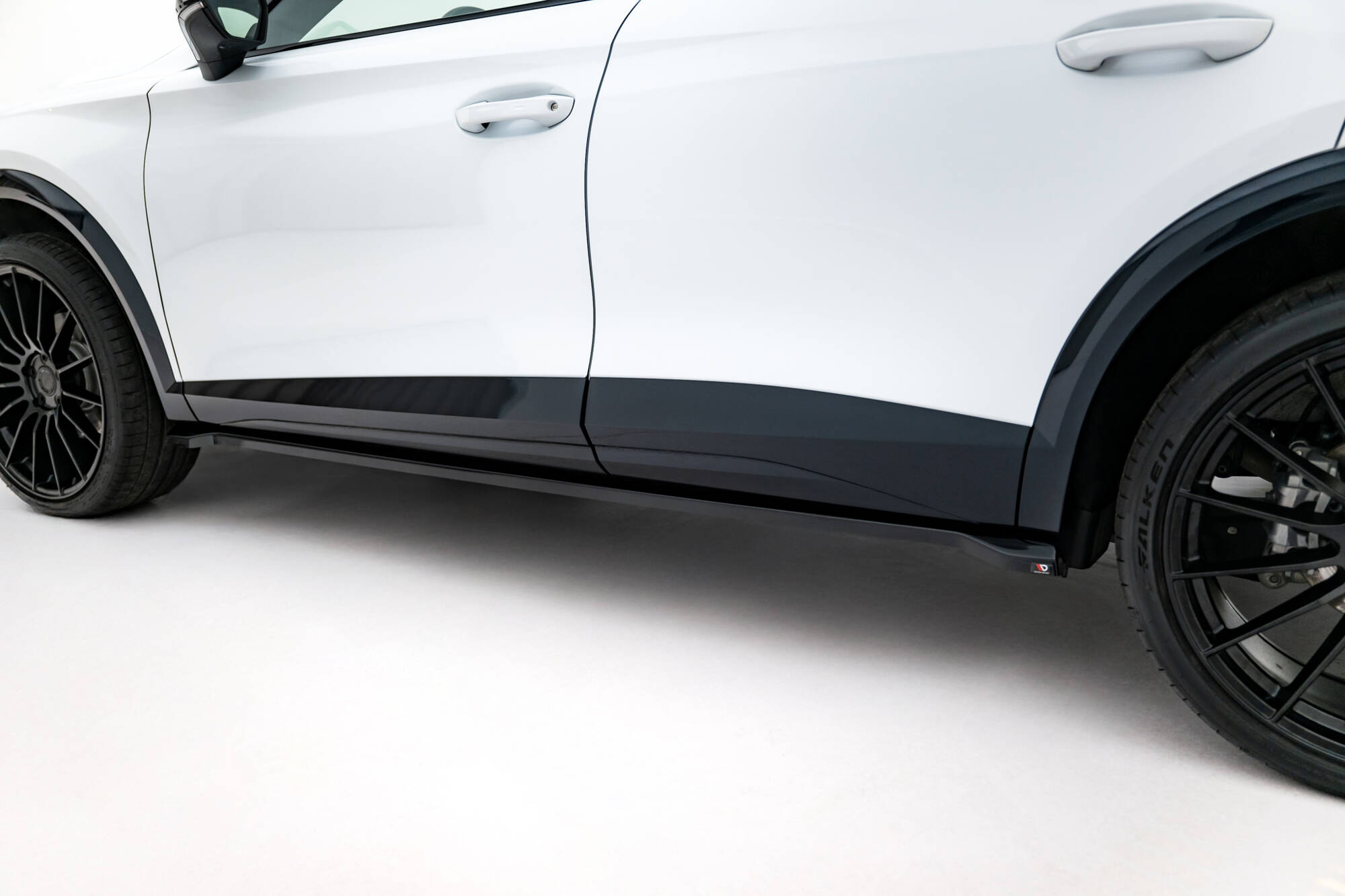 Seitenschweller Ansatz Paar V.2 passend für CUPRA Formentor Mk1 FL schwarz Hochglanz