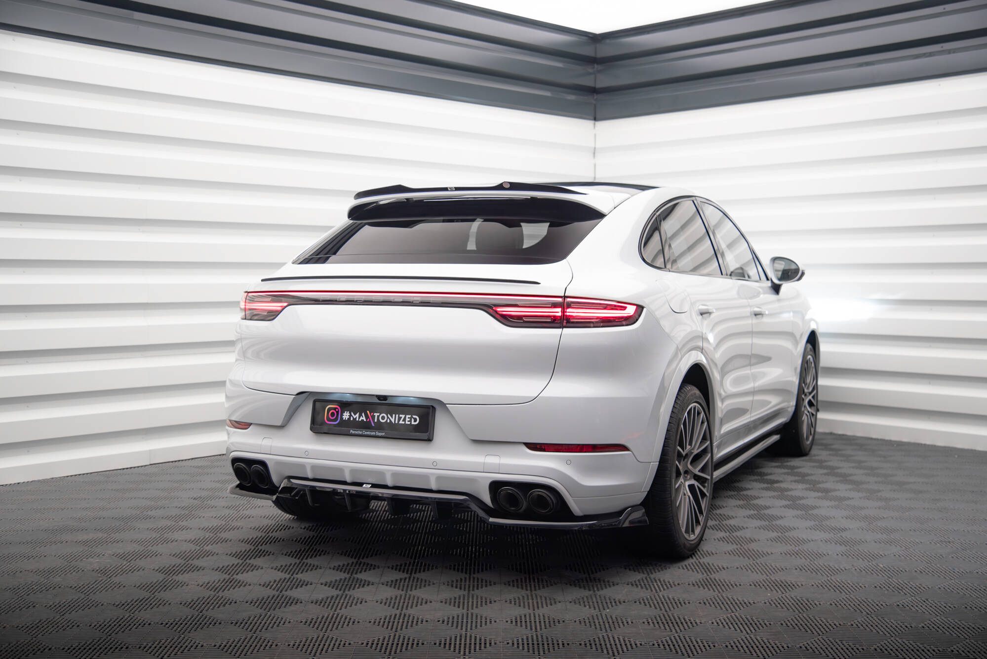 Heck Spoiler Aufsatz Abrisskante passend für Porsche Cayenne Coupe Mk3 schwarz Hochglanz