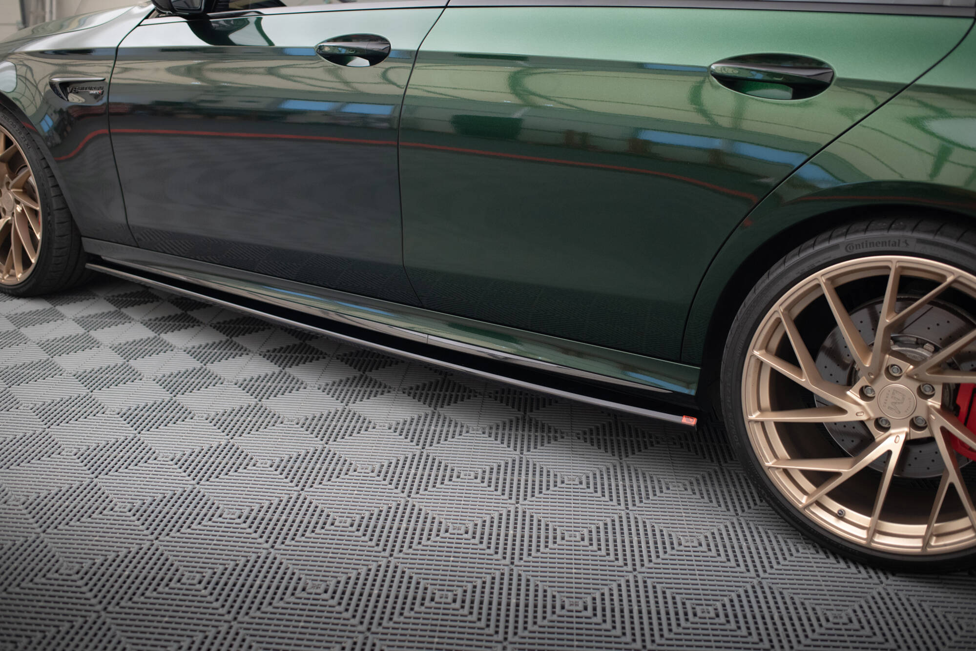 Street+ Seitenschweller Leisten passend für Mercedes-AMG E63 W213 FL schwarz Hochglanz