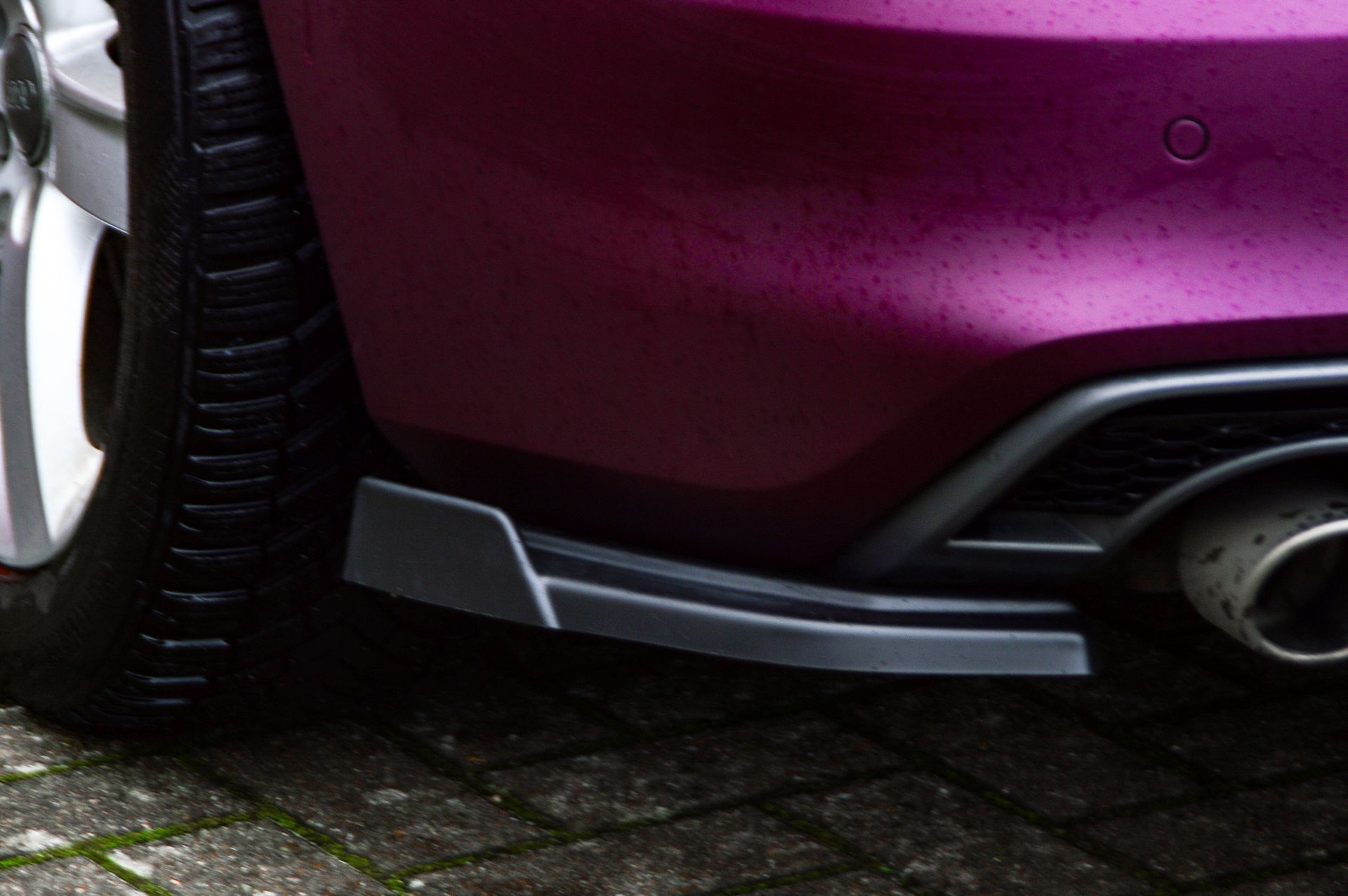 Heckansatz Seitenteile mit Wings für Audi A4 B8 mit S-Line +S4 Carbon Optik