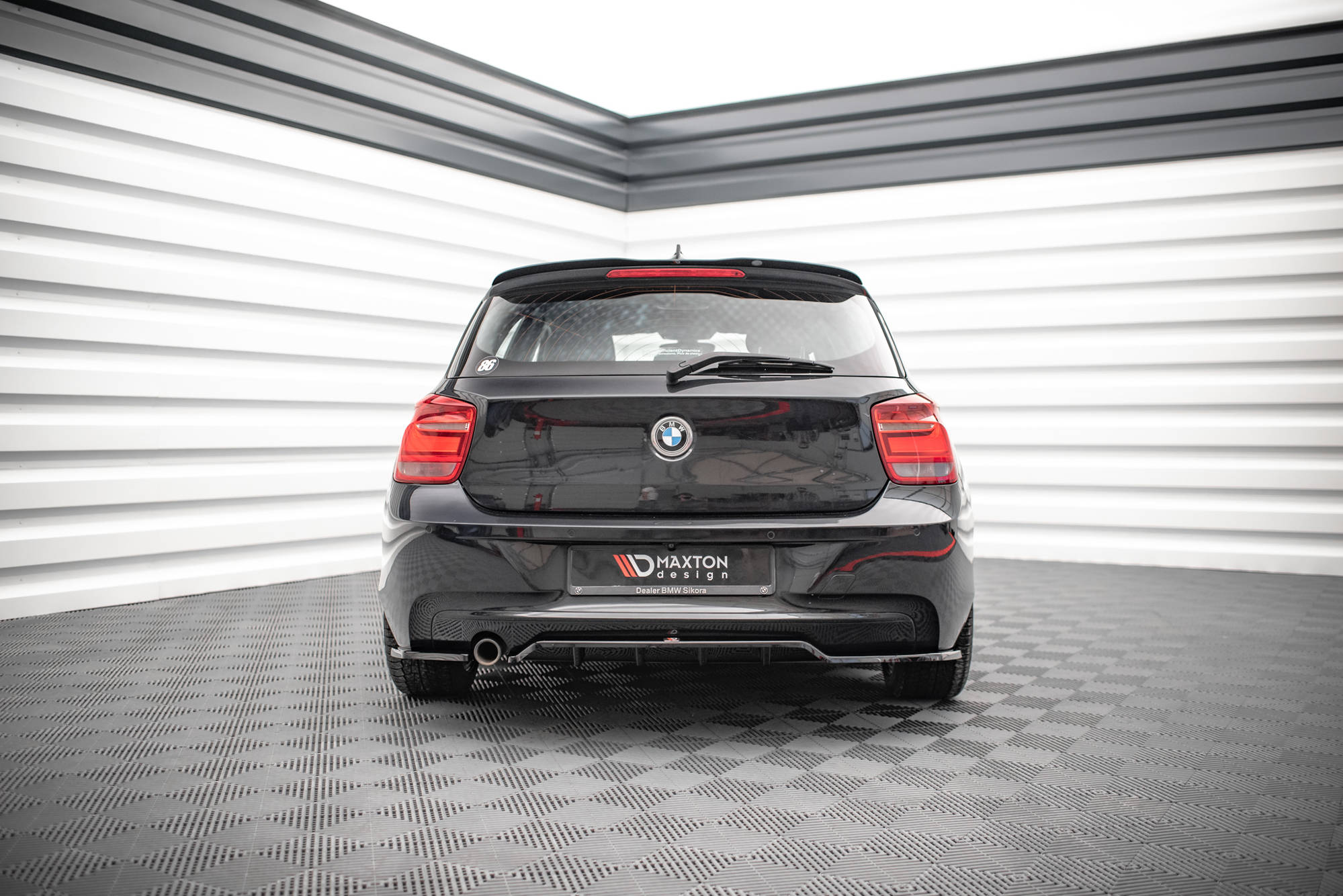 Street+ Mittlerer Diffusor RACE Heck Ansatz passend für BMW 1er F20 schwarz Hochglanz