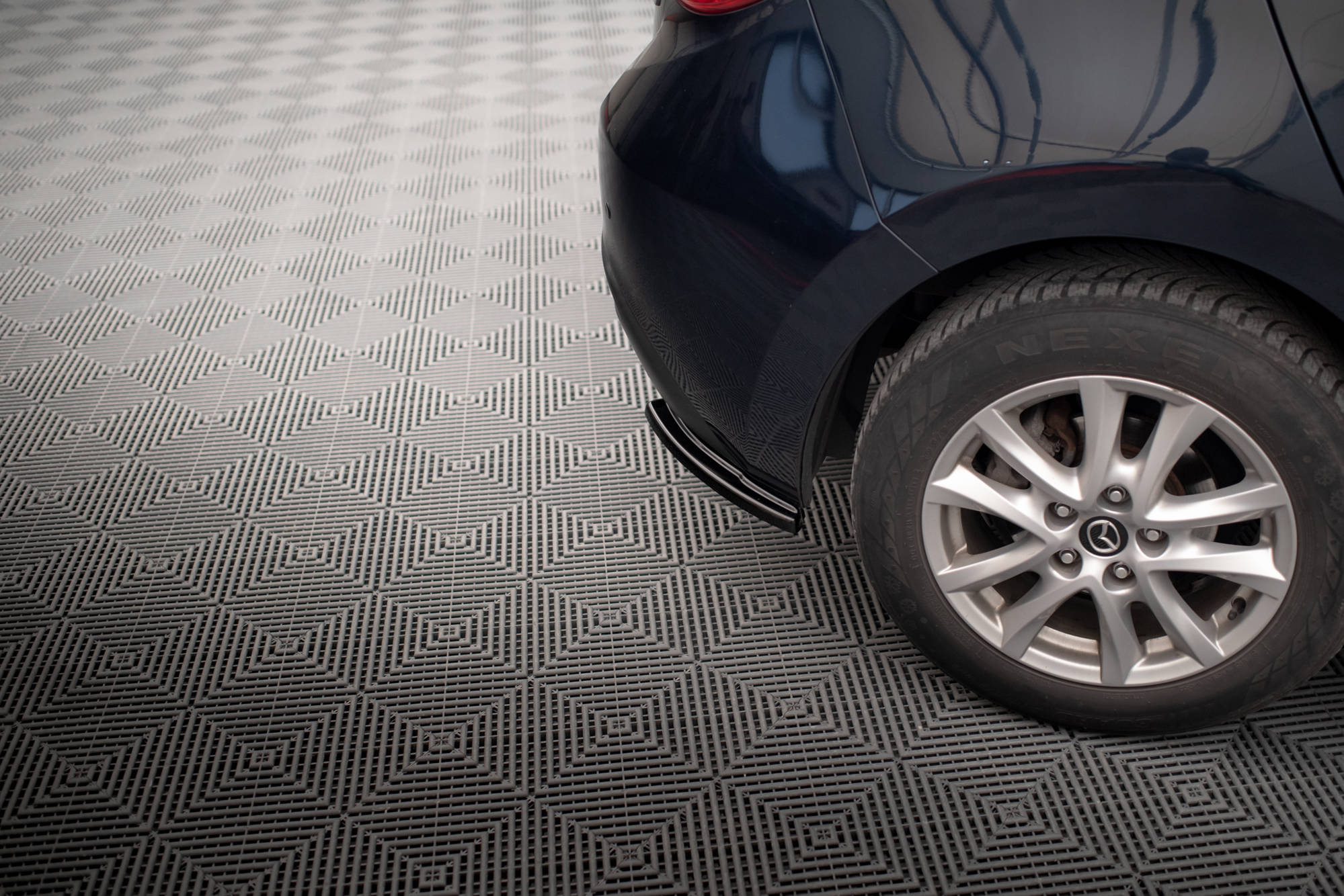 Street+ Heck Ansatz Flaps passend für Mazda 3 Mk3 schwarz Hochglanz