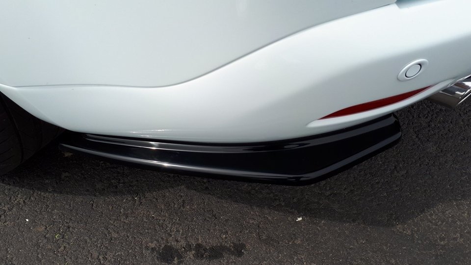 Heck Ansatz Flaps Diffusor für Ford S-Max Titanium Mk1 FL schwarz Hochglanz