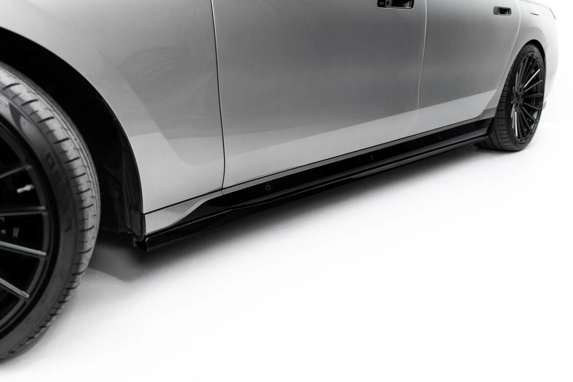Seitenschweller Ansatz (Paar) V.2 passend für BMW M760e G70 schwarz Hochglanz