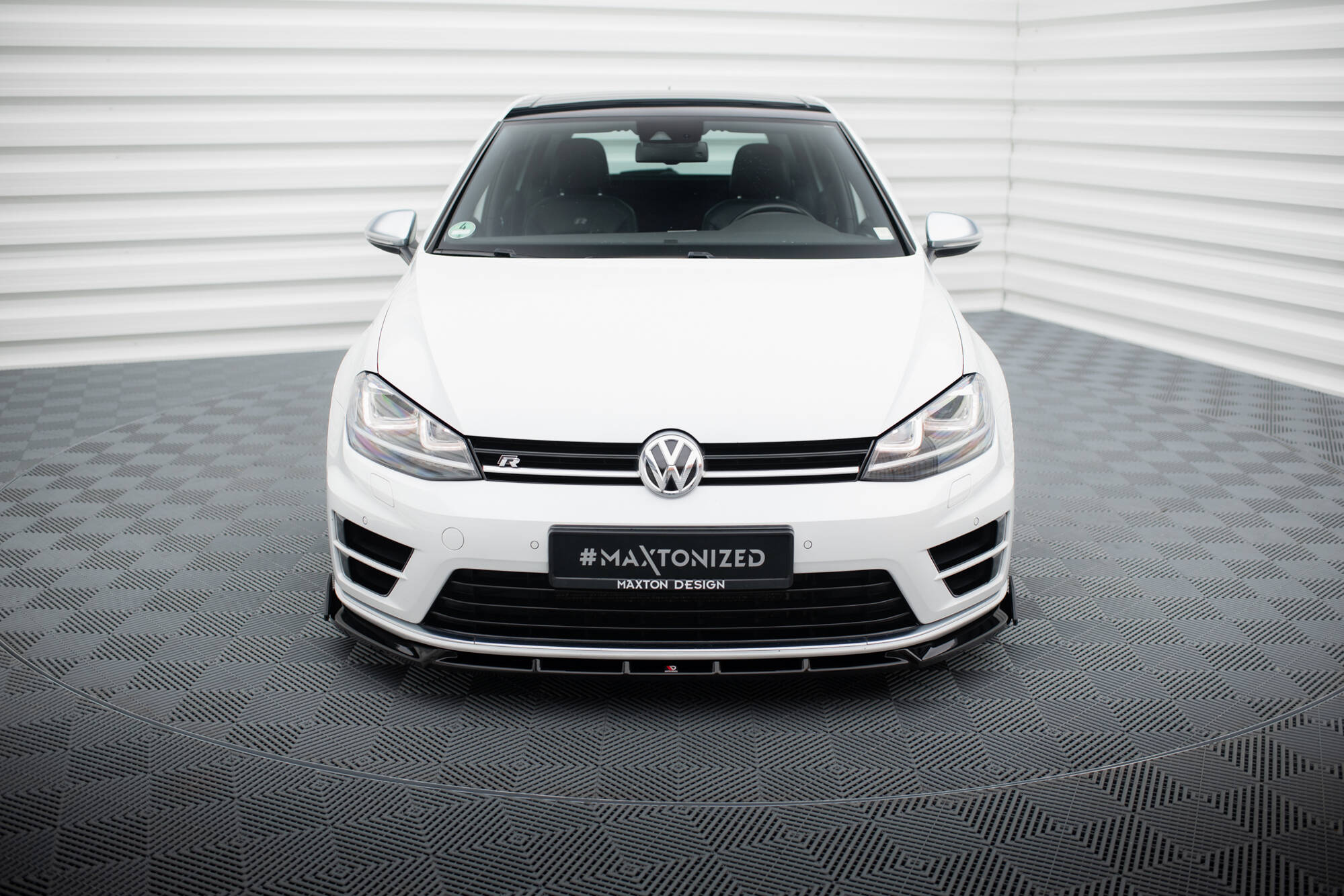 Street+ Spoilerlippe Front Ansatz V.5 + Flaps passend für VW Golf R / R-Line Mk7