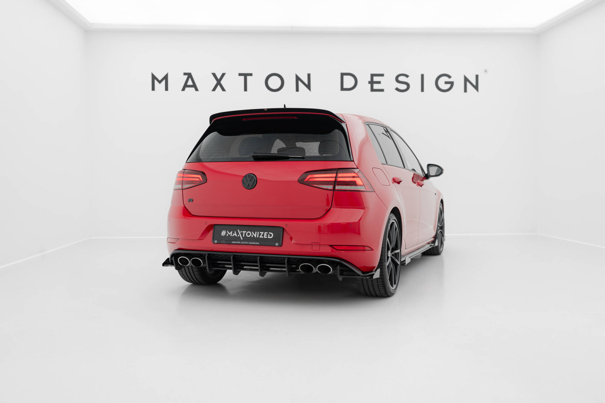 Street Pro Heckschürze Heck Ansatz Diffusor passend für VW Golf 7 R FL rot