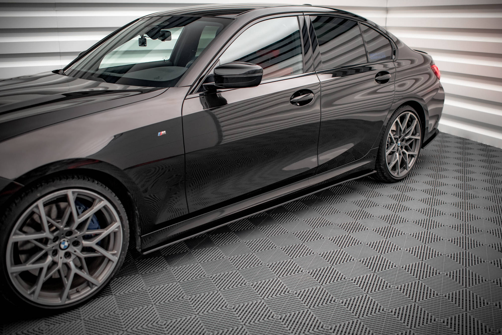 Street Pro Seitenschweller Leisten passend für BMW 3er M-Paket G20 / G21 rot