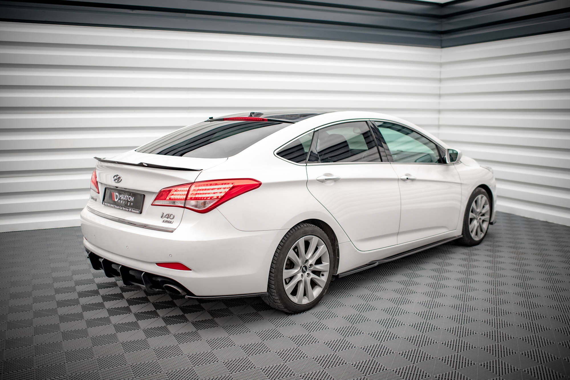 Street+ Heck Ansatz Flaps passend für Hyundai I40 Mk1 schwarz Hochglanz