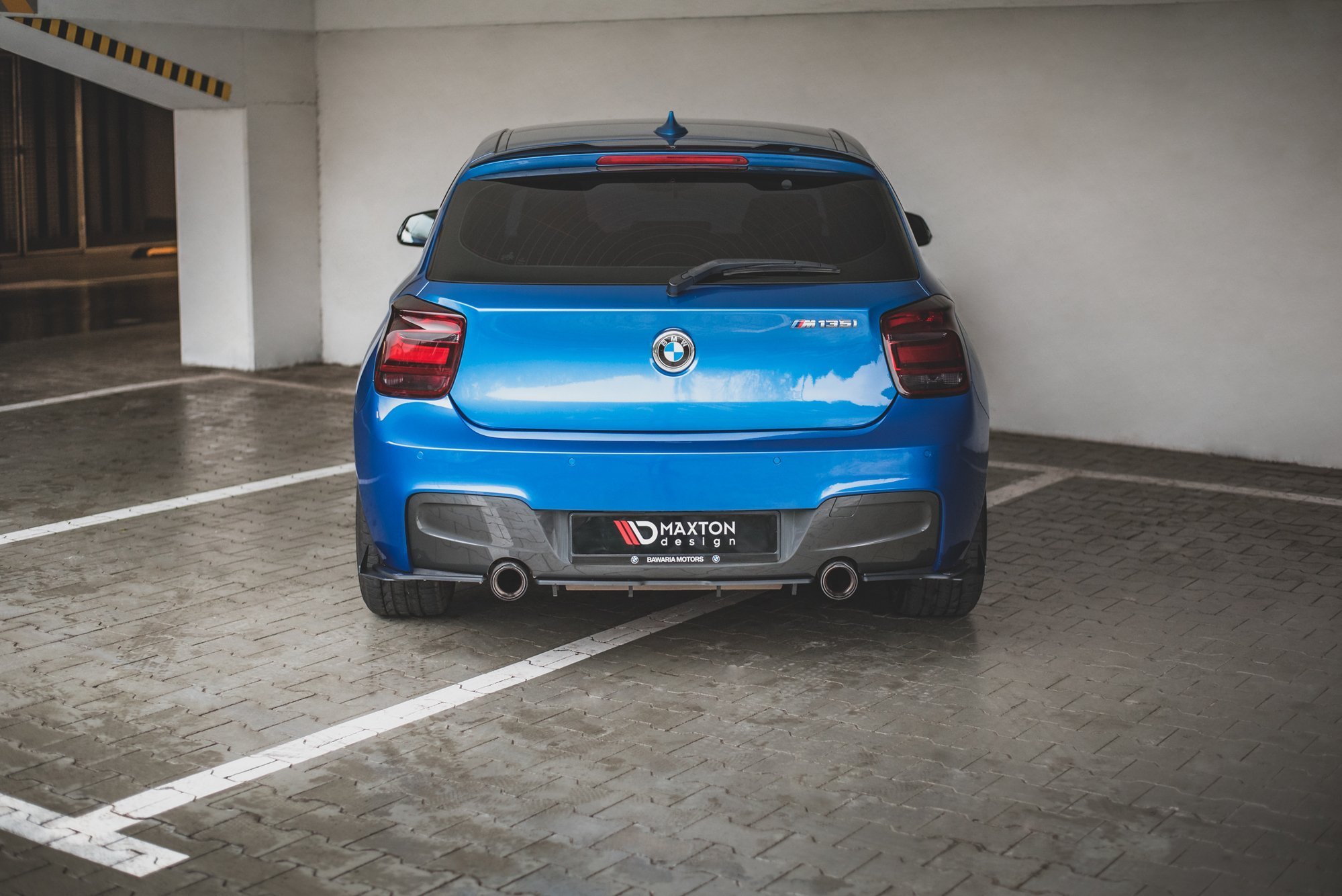 Street Pro Heckschürze Heck Ansatz Diffusor passend für BMW M135i F20 rot