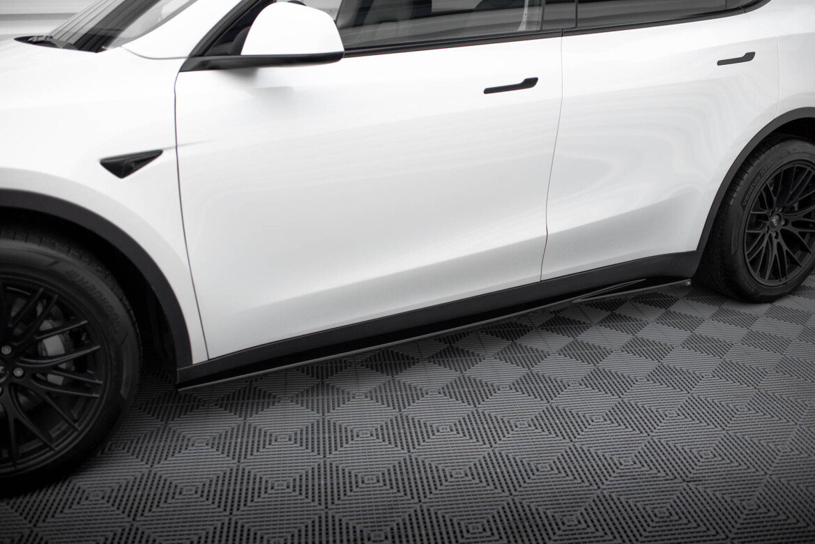 Seitenschweller Ansatz V.1 passend für Tesla Model Y schwarz Hochglanz