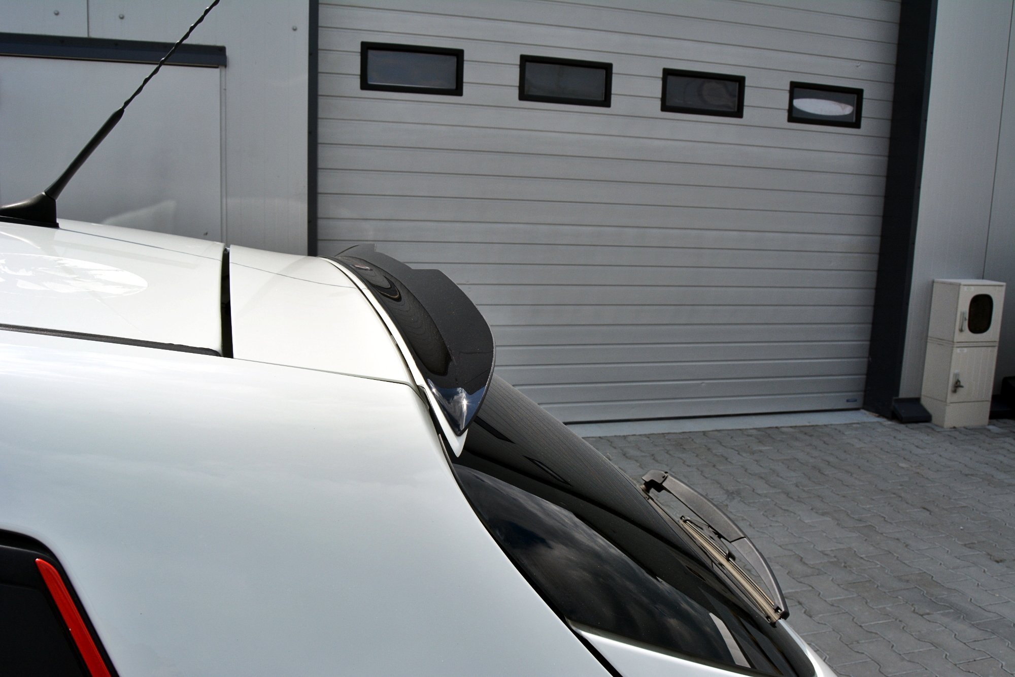 Spoiler CAP für Fiat Bravo Mk2 Sport schwarz Hochglanz