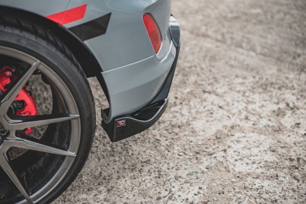 Heck Ansatz Flaps Diffusor V.2 für Ford FIesta Mk8 ST schwarz Hochglanz