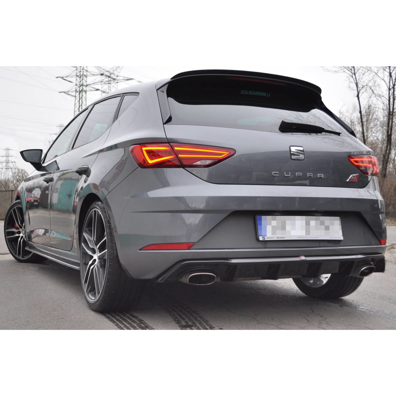 Heck Spoiler Aufsatz Abrisskante für Seat Leon Mk3 Cupra ST Facelift schwarz Hoc