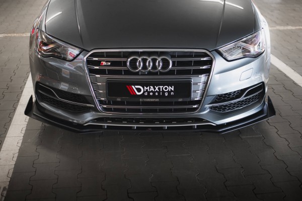 Front Flaps Audi S3 / A3 S-Line Limousine 8V schwarz Hochglanz