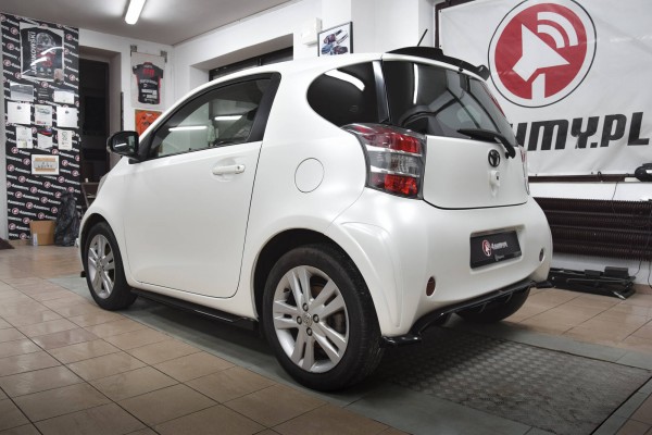 Spoiler CAP für Toyota IQ schwarz Hochglanz