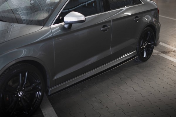 Street Pro Seitenschweller Ansatz für Audi S3 / A3 S-Line Limousine 8V