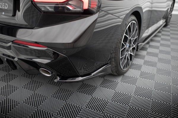 Heck Ansatz Flaps Diffusor V.4 für BMW 2 G42 schwarz Hochglanz