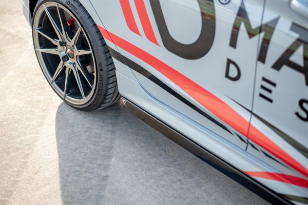 Seitenschweller Ansatz für V.2 für Ford Fiesta Mk8 ST / ST-Line schwarz Hochglanz