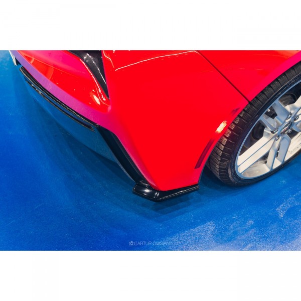Heck Ansatz Flaps Diffusor V.1 für CHEVROLET CORVETTE C7 schwarz Hochglanz
