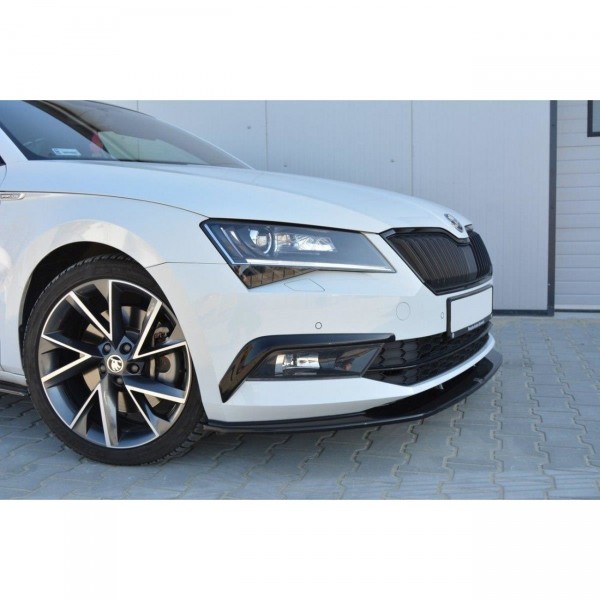 Front Ansatz V.3 für Skoda Superb Mk3 schwarz Hochglanz