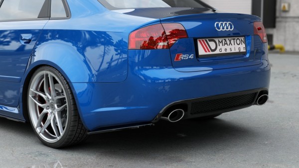 Heck Ansatz Flaps Diffusor V.1 für Audi RS4 Limousine B7 Carbon Look