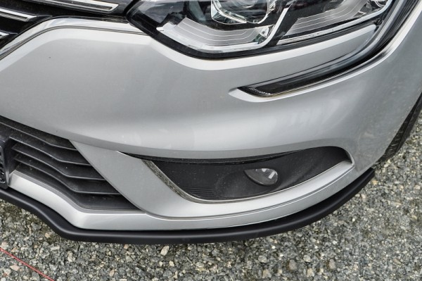 Cup Frontspoilerlippe aus ABS hochglanz schwarz Renault Megane 4 ab Bj.: 2016- passend für Facelift