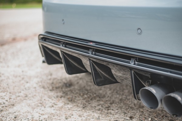 Diffusor Heck Ansatz V.2 für Ford FIesta Mk8 ST schwarz Hochglanz