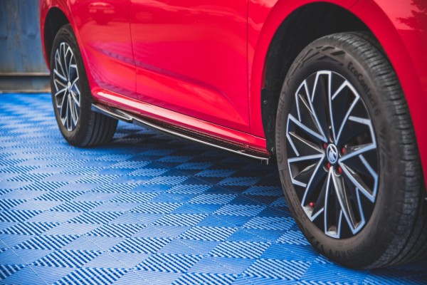 Seitenschweller Ansatz für Skoda Kamiq Carbon Look