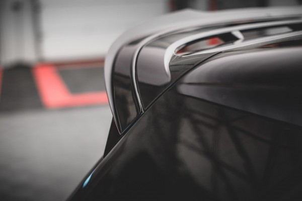 Spoiler CAP V.2 für Volkswagen Golf 8 R-Performance / GTI Clubsport schwarz Hochglanz