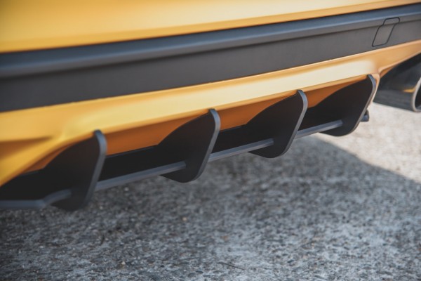 Robuste Racing Heckschürze für Ford Focus ST Mk4