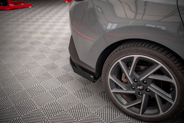 Hintere Seiten Flaps für Hyundai I30 Fastback N-Line Mk3 Facelift schwarz Hochglanz