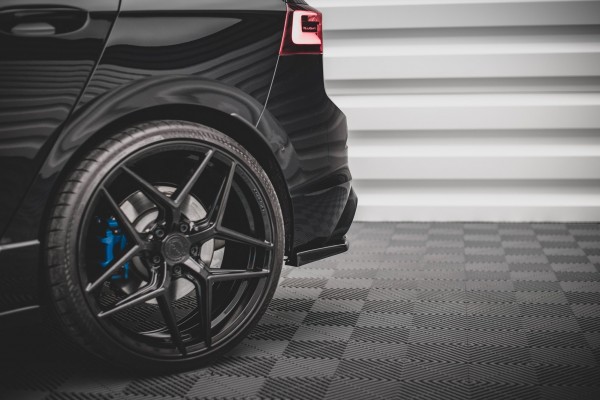 Heck Ansatz Flaps Diffusor V.2 für Volkswagen Golf R Mk8 schwarz Hochglanz