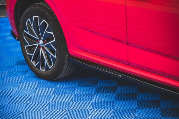 Seitenschweller Ansatz für Skoda Kamiq Carbon Look