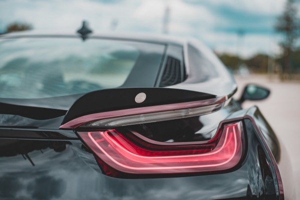 Spoiler CAP für Paket BMW i8 schwarz Hochglanz