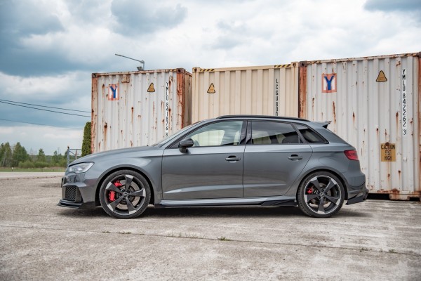 Robuste Racing Seitenschweller Ansatz für für + Flaps Audi RS3 8V Sportback schwarz Hochglanz
