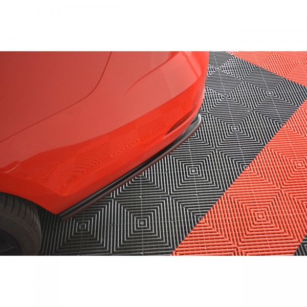 Heck Ansatz Flaps Diffusor V.1 für VW GOLF 7 R VARIANT FACELIFT schwarz Hochglanz