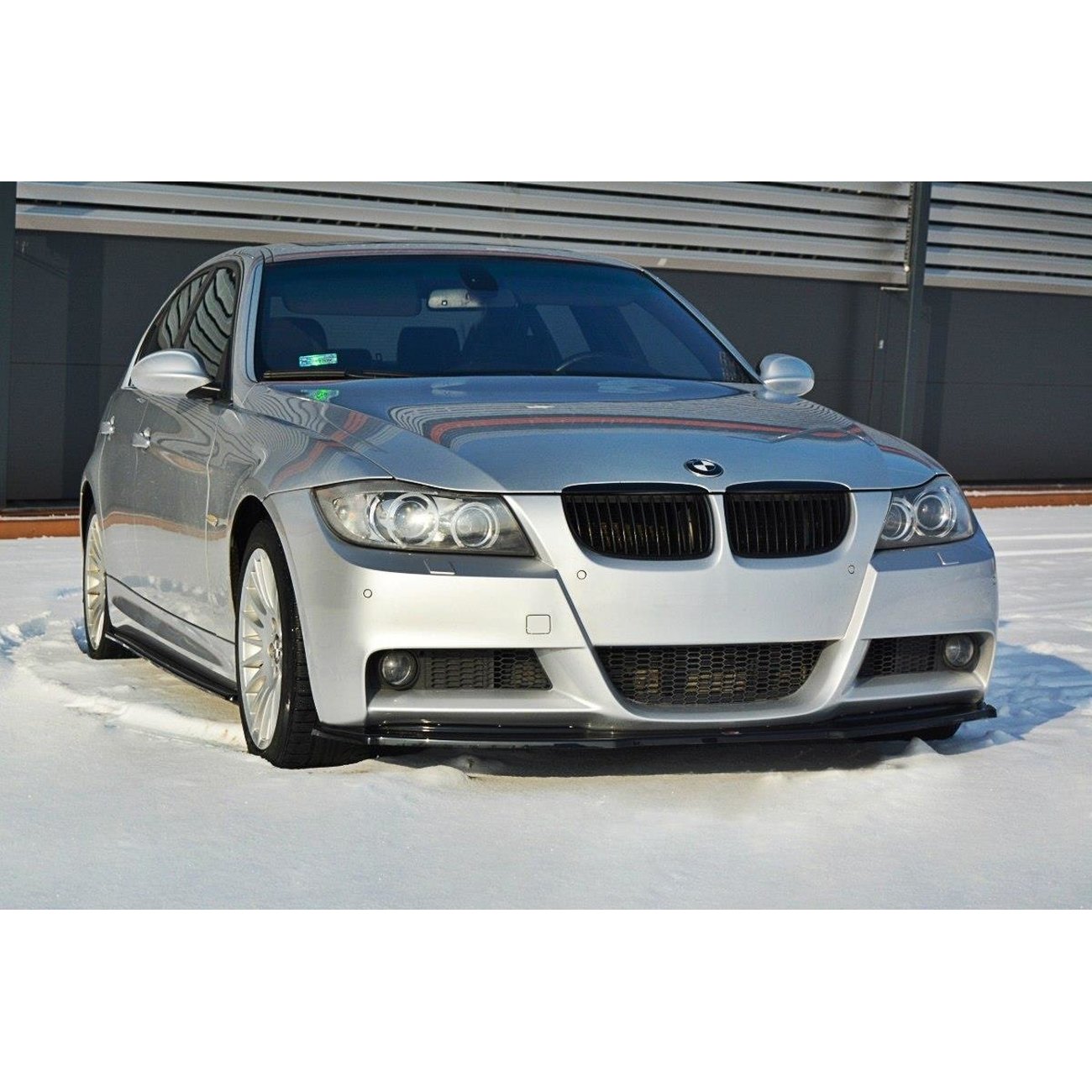Front Ansatz passend für V,1 BMW 3er E90 M Paket schwarz Hochglanz günstig  im Online-Shop von MM-Concetps kaufen