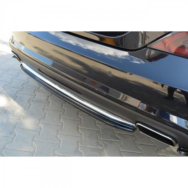 Mittlerer Diffusor Heck Ansatz für MERCEDES CLS C218 AMG LINE schwarz Hochglanz