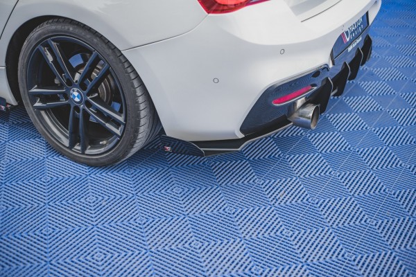 Robuste Racing Heck Ansatz Flaps Diffusor V.2 +Flaps für BMW 1er F20 M140i schwarz Hochglanz
