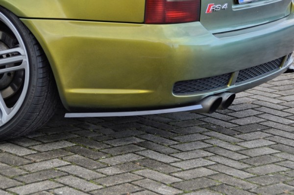 Heckansatz Seitenteile links und rechts aus ABS hochglanz schwarz Audi RS4, B5 Bj.: 1999-2001 passen