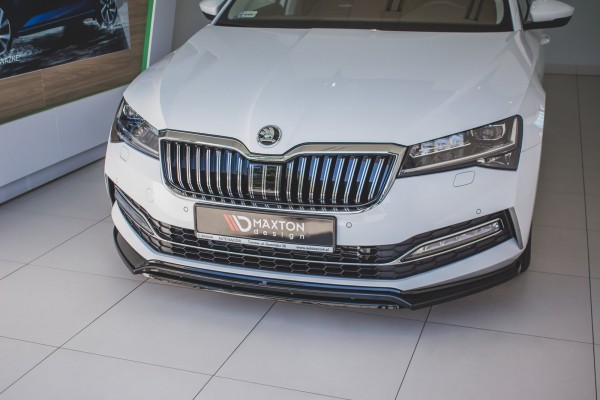 Front Ansatz V.3 für Skoda Superb Mk3 FL schwarz Hochglanz