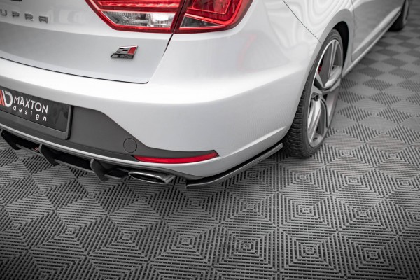 Heck Ansatz Flaps Diffusor V.1 für Seat Leon Cupra Sportstourer Mk3 schwarz Hochglanz