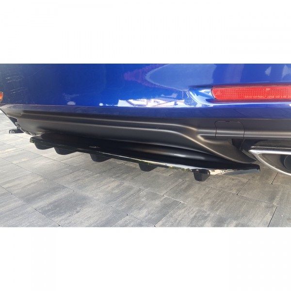 Mittlerer Diffusor Heck Ansatz passend für im DTM LOOK Lexus Rc schwarz Hochglanz