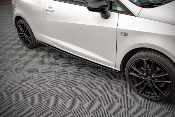 Seitenschweller Ansatz für Seat Ibiza FR SC Mk4 Facelift schwarz Hochglanz