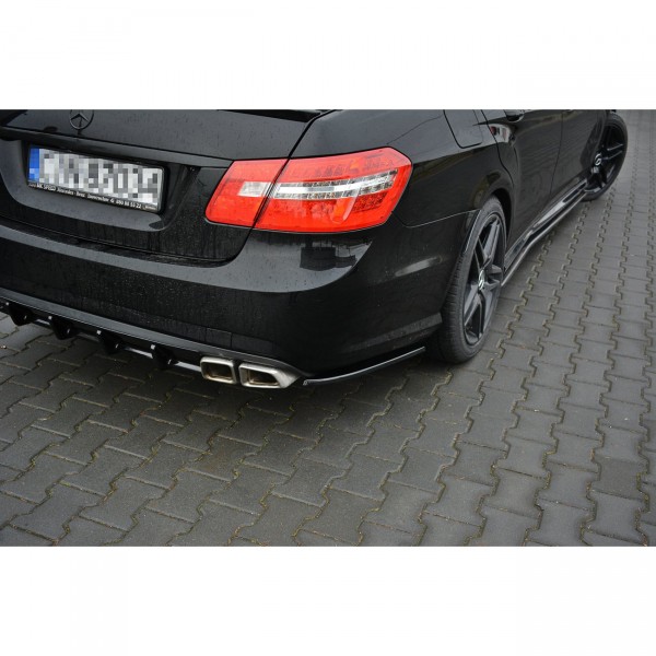 Heck Ansatz Flaps Diffusor passend für Mercedes E63 AMG W212 schwarz Hochglanz