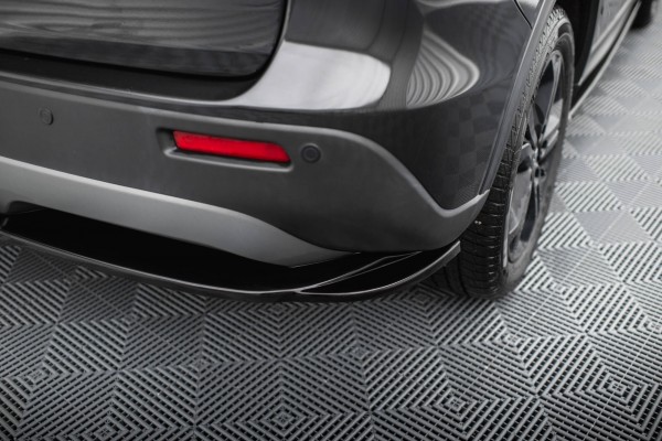 Zentrale Hinten Splitte Suzuki Vitara S Mk2 schwarz Hochglanz